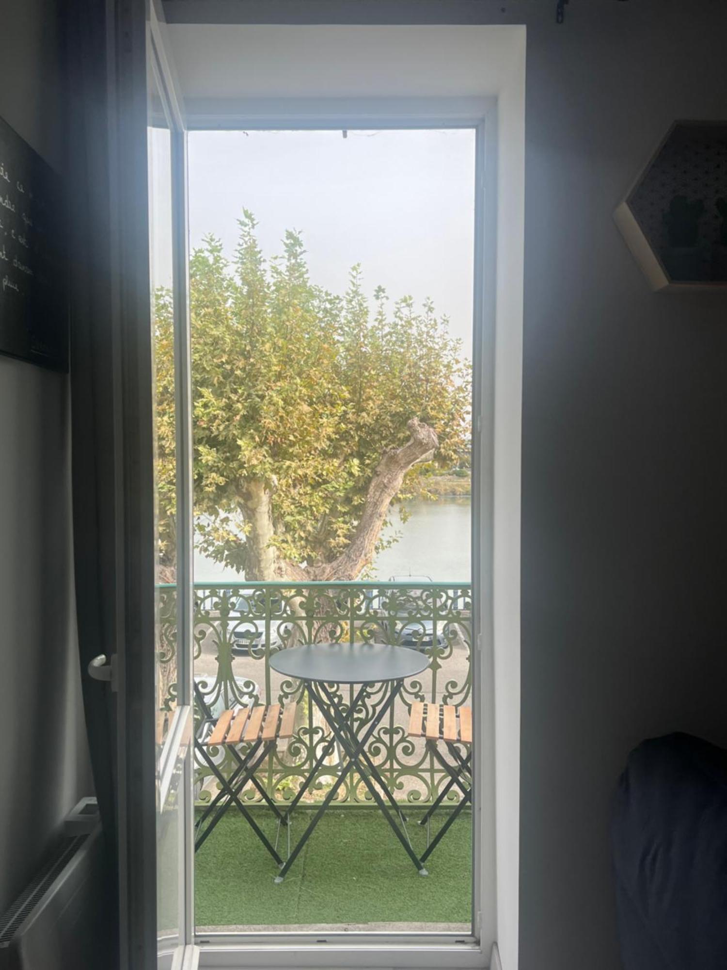 Appartement Prive « Rive Droite » Serrières 외부 사진